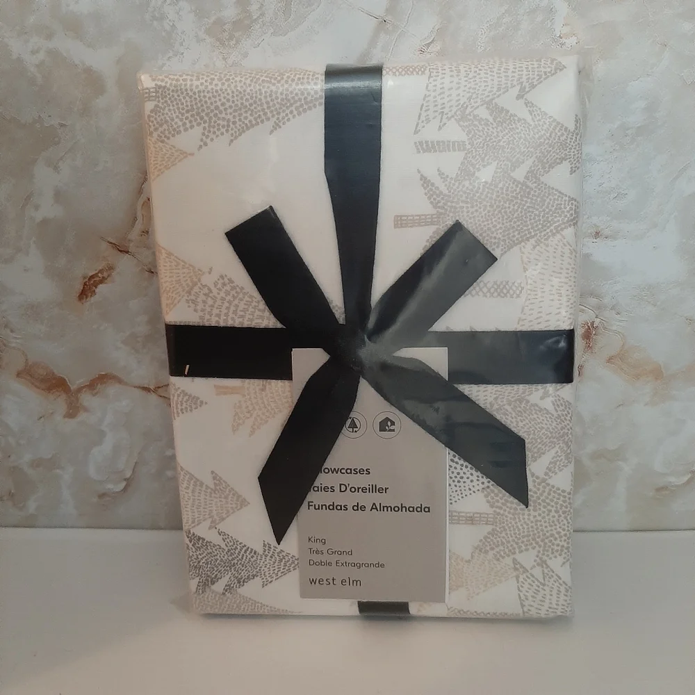 *West Elm Sumi Forest Percale King Pillowcases (Set of 2)